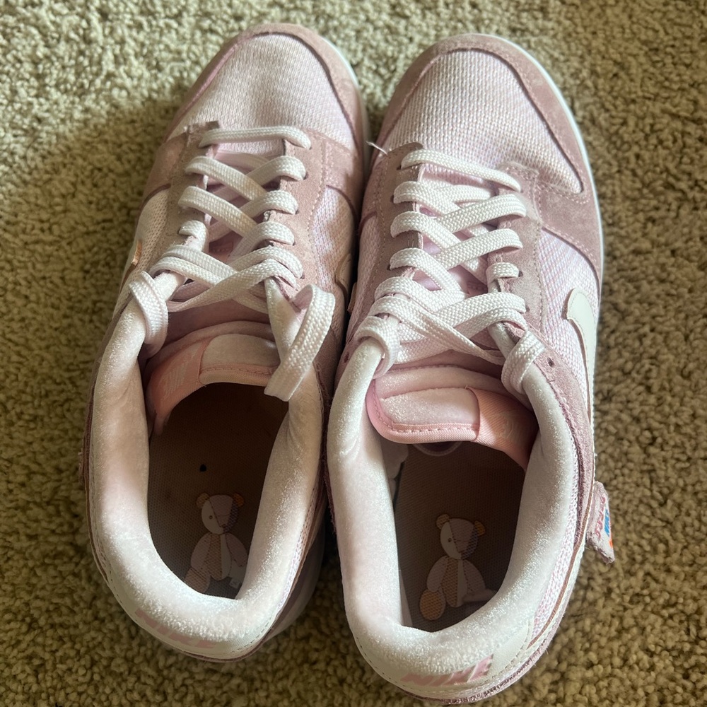 WMNS DUNK LOW 'TEDDY BEAR - LIGHT SOFT PINK'